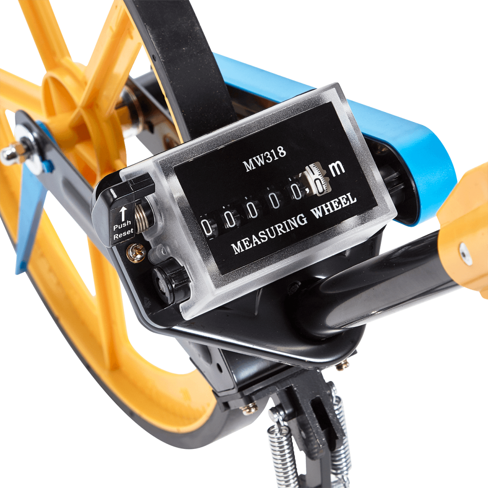 Datum DRW1 Measuring Wheel features a folding aluminium handle as well as a carrying bag, which both make for easy storage.